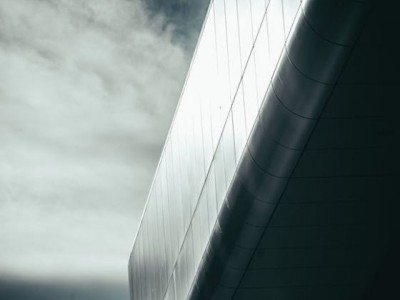 德冠新材计划募集资金，支持多项目战略