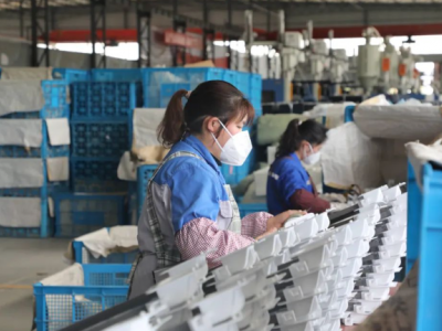 遵义乐辉塑业全力生产，年产800万件注塑产品