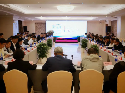 中国塑料机械工业协会上海理事会议探讨行业未来