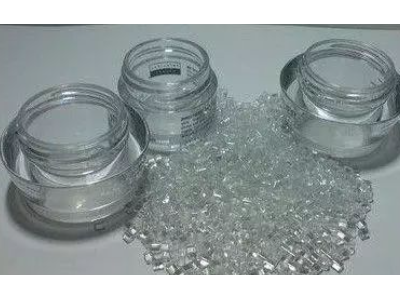 PET与PE：化工材料界的两大明星