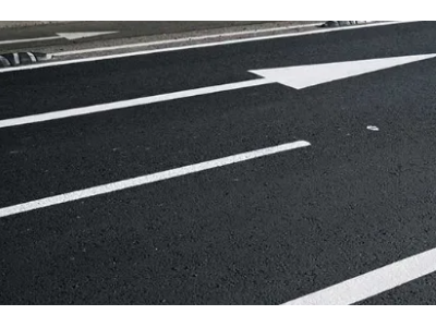 道路标线涂料：钛白粉技术标准的全面解读